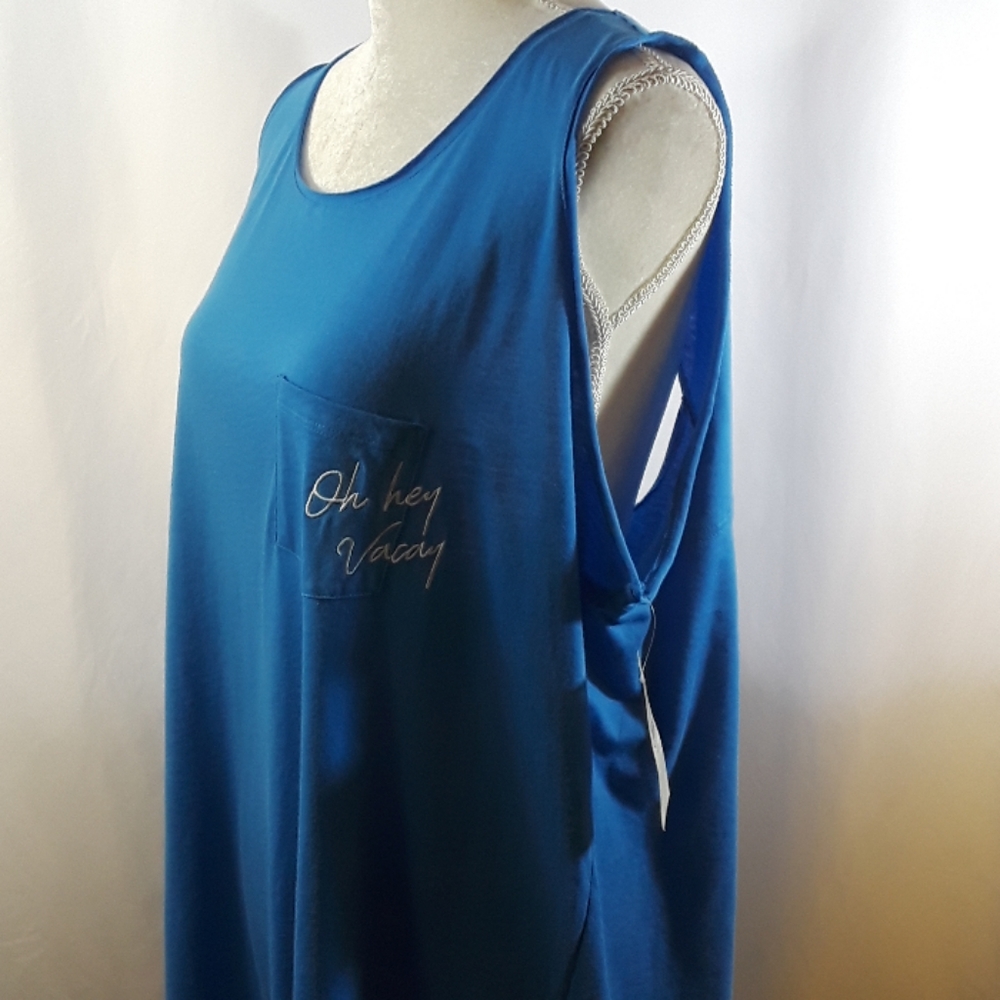 Jenni Plus Size Peekaboo-Back Sleepshirt - Picture 4 of 6